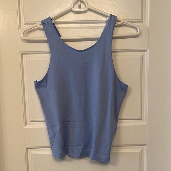 Zara Tops - Zara crop top